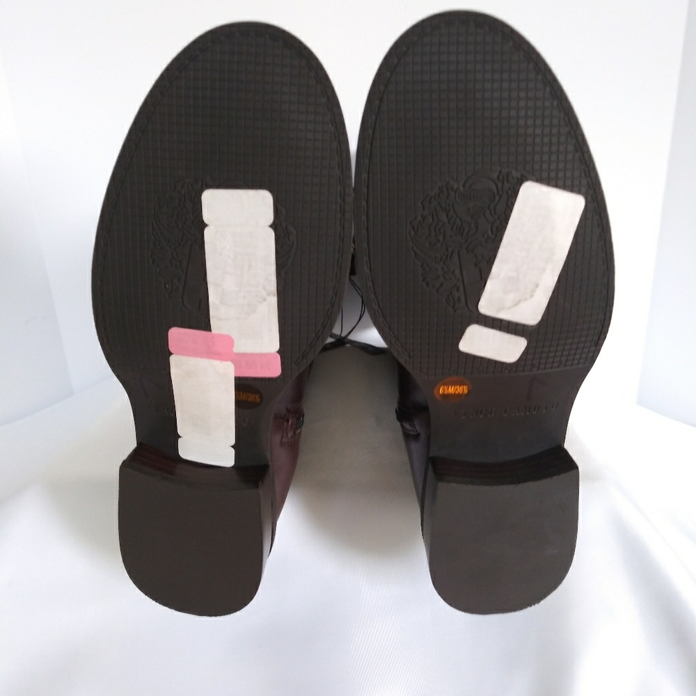 Vince Camuto leather boots - Picture 2 of 7